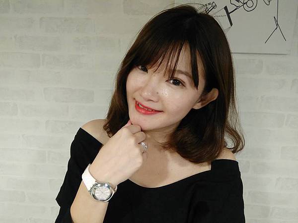 COCO HO Swatch 聯名手錶 運動時尚