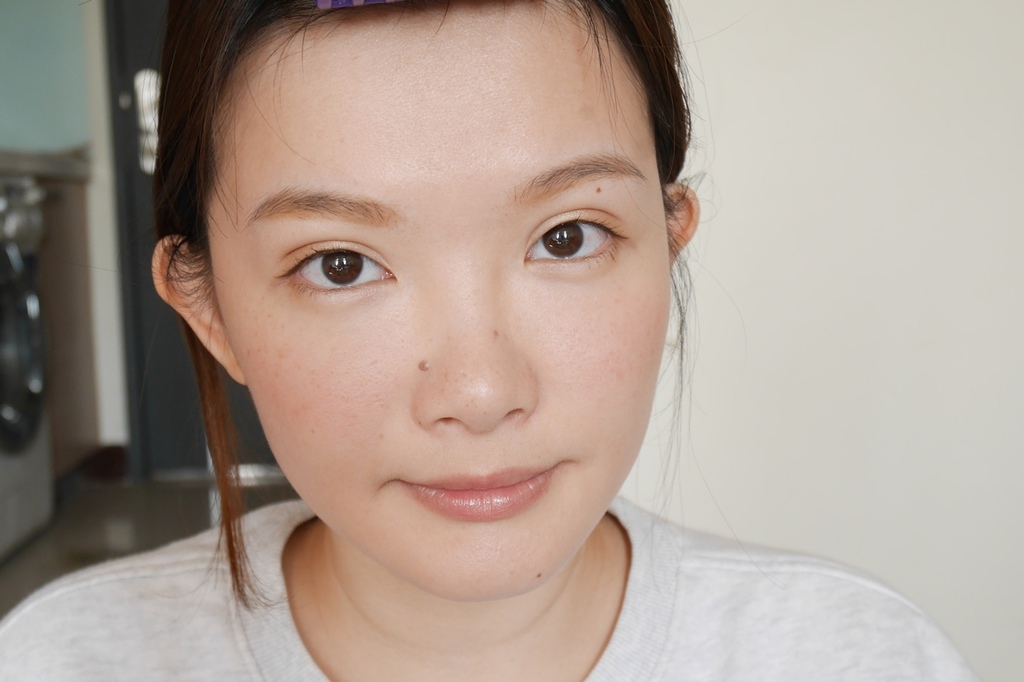眼鏡妝 四眼田雞 清新妝容 知性美 