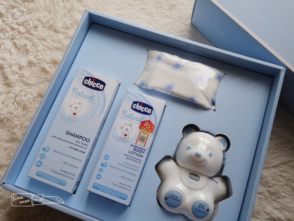 Chicco 原生脂寶貝沐浴禮盒 舒適哺乳彌月禮盒 滿月禮