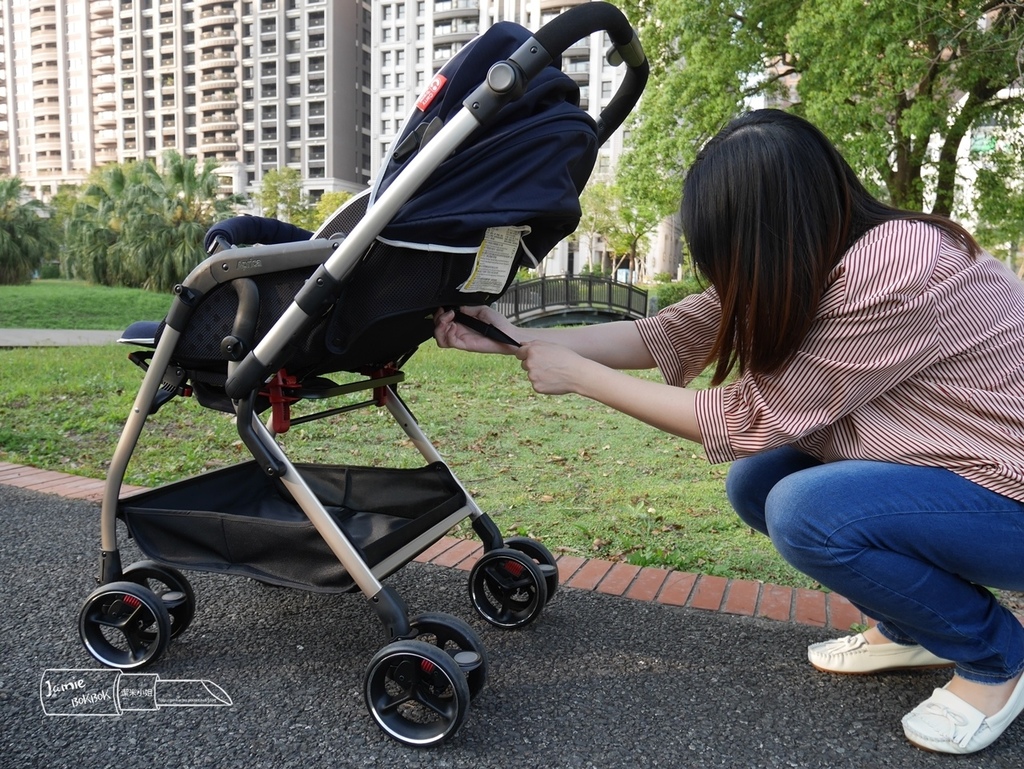 Aprica Optia 推車比較 嬰兒車評比 新生兒 推車