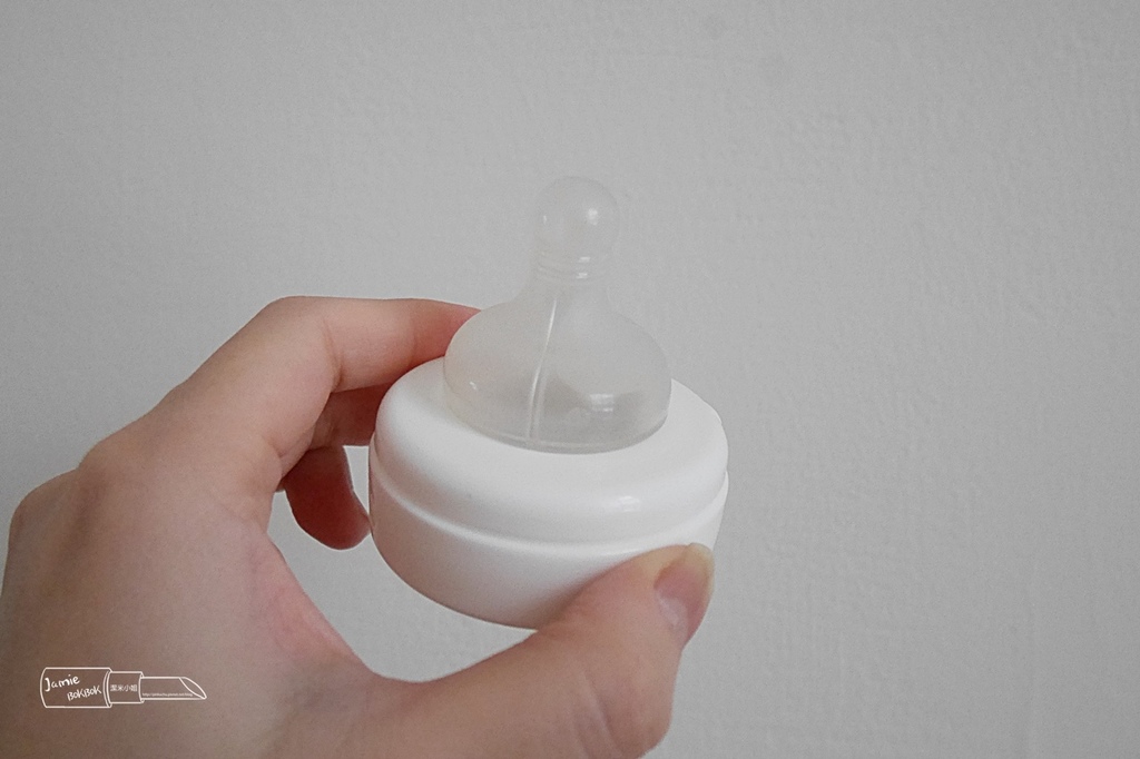 Chicco 原生脂寶貝沐浴禮盒 舒適哺乳彌月禮盒 滿月禮