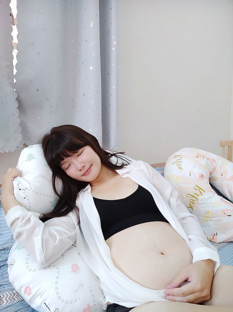  Hugsie 好喜 孕婦枕.jpg