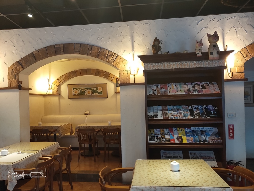 夏綠地 竹北咖啡店 義大利麵 沙拉 家樂福商圈 光明一路餐廳.jpg