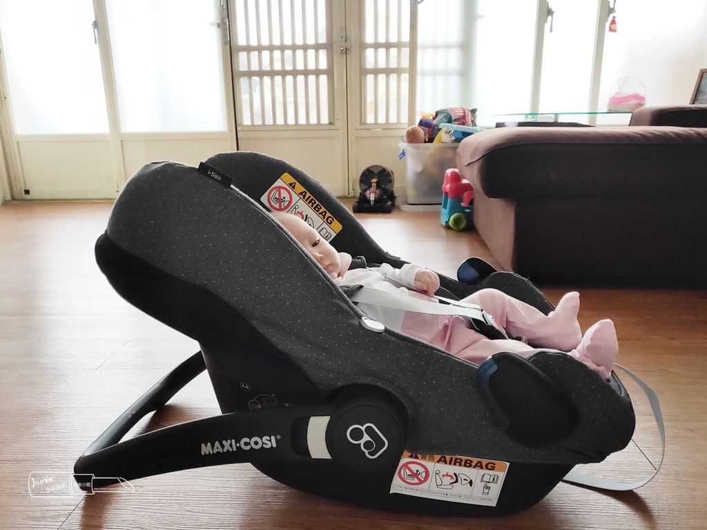 MAXI-COSI 新生兒提籃 汽車安全座椅 提籃汽座推薦 新生兒汽座.jpg