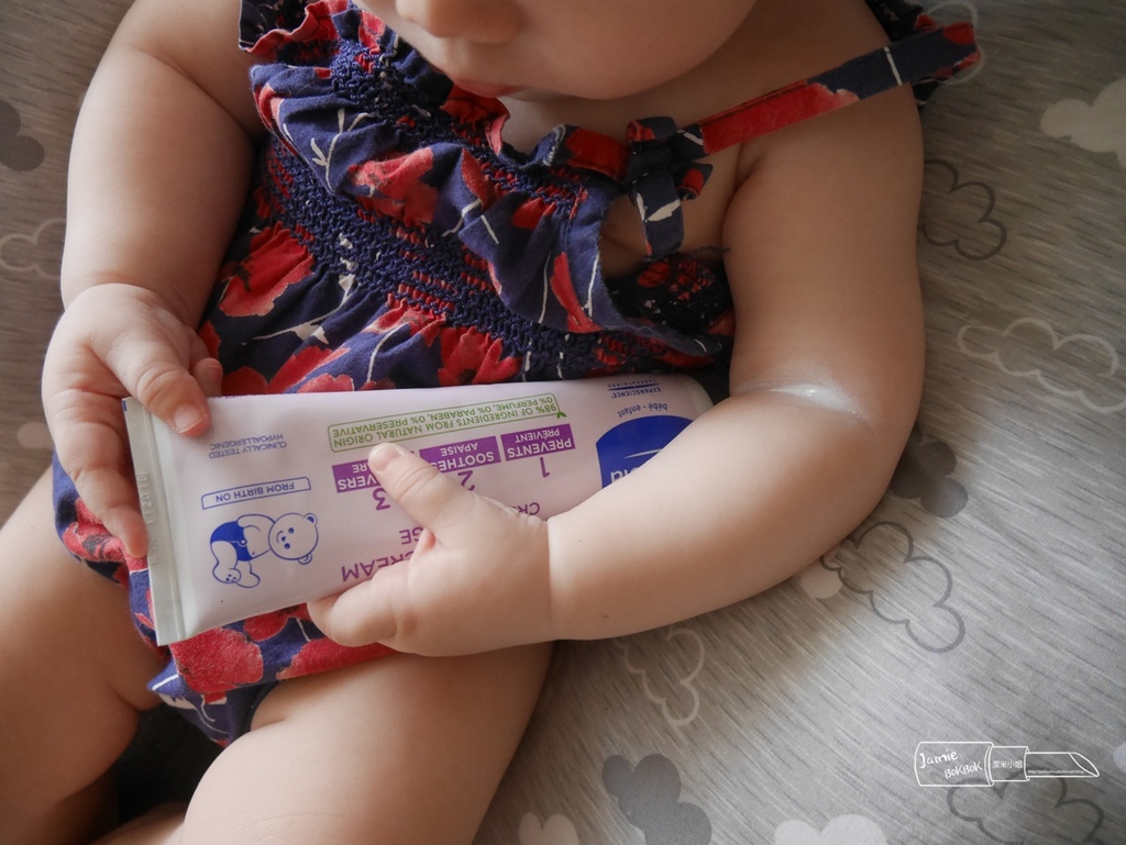 慕之恬廊 慕之幼 雙潔乳 VBC全效護膚膏 潤膚乳.JPG