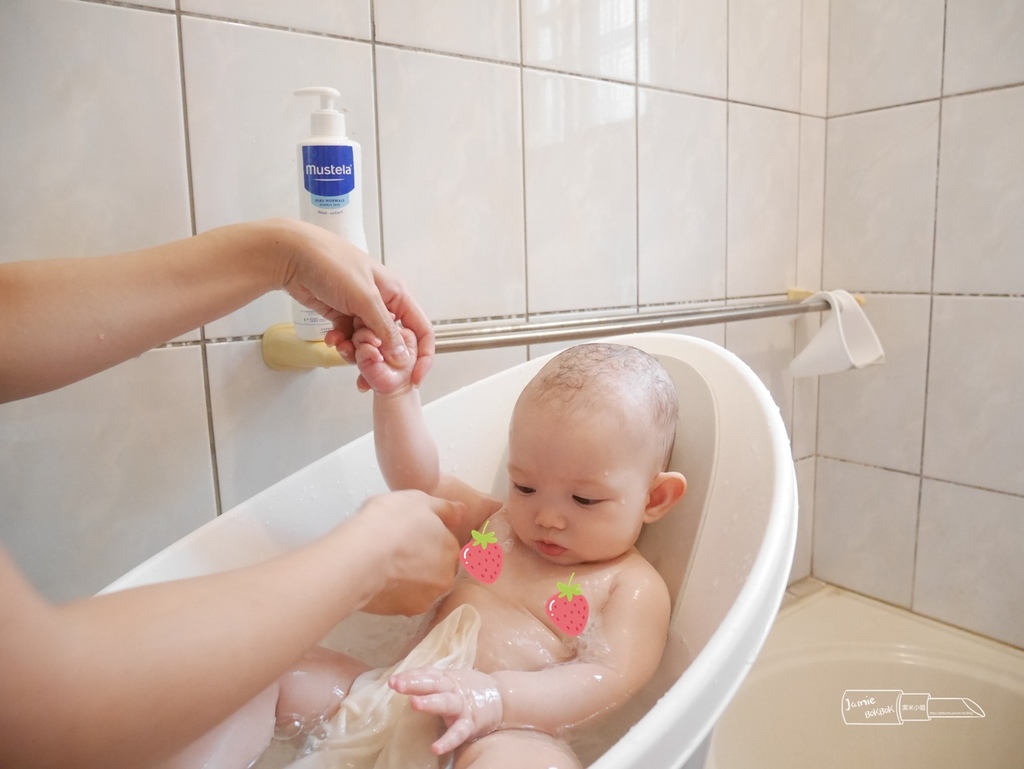 慕之恬廊 慕之幼 雙潔乳 VBC全效護膚膏 潤膚乳.JPG