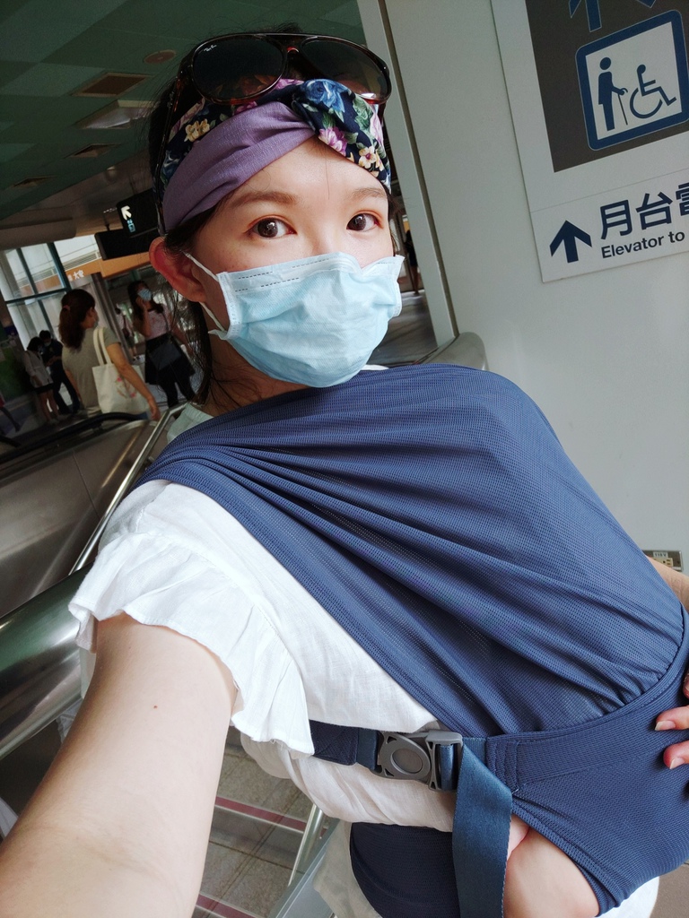 POGNAE 新生兒揹巾 揹巾.jpg
