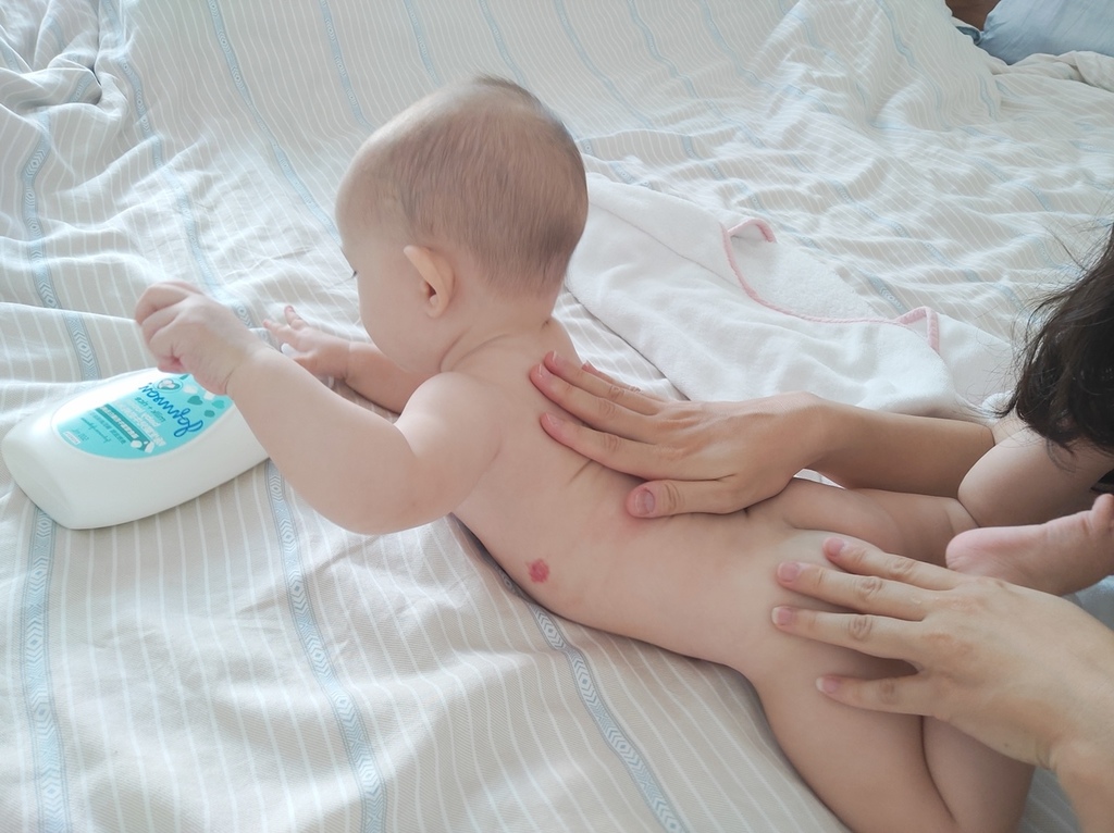 嬌生嬰兒牛奶純米系列 牛奶肌.jpg
