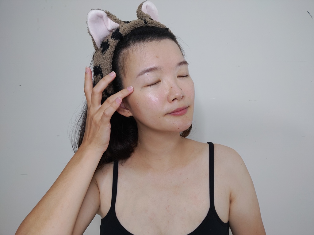 克蘭詩 黃金亮眼萃 黃金雙激萃 眼霜推薦 精華液推薦.jpg