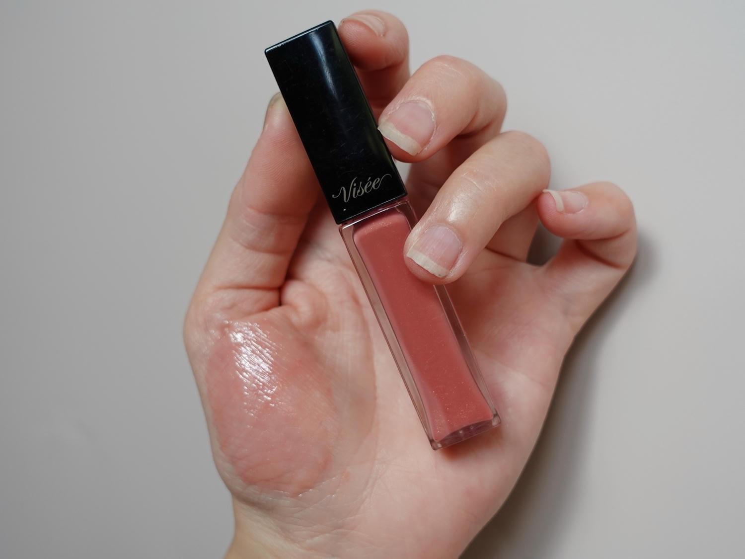 素顏必備好氣色|近期入手的保濕、潤色唇部精華分享 - 第15張圖 素顏必備好氣色|近期入手的保濕、潤色唇部精華分享